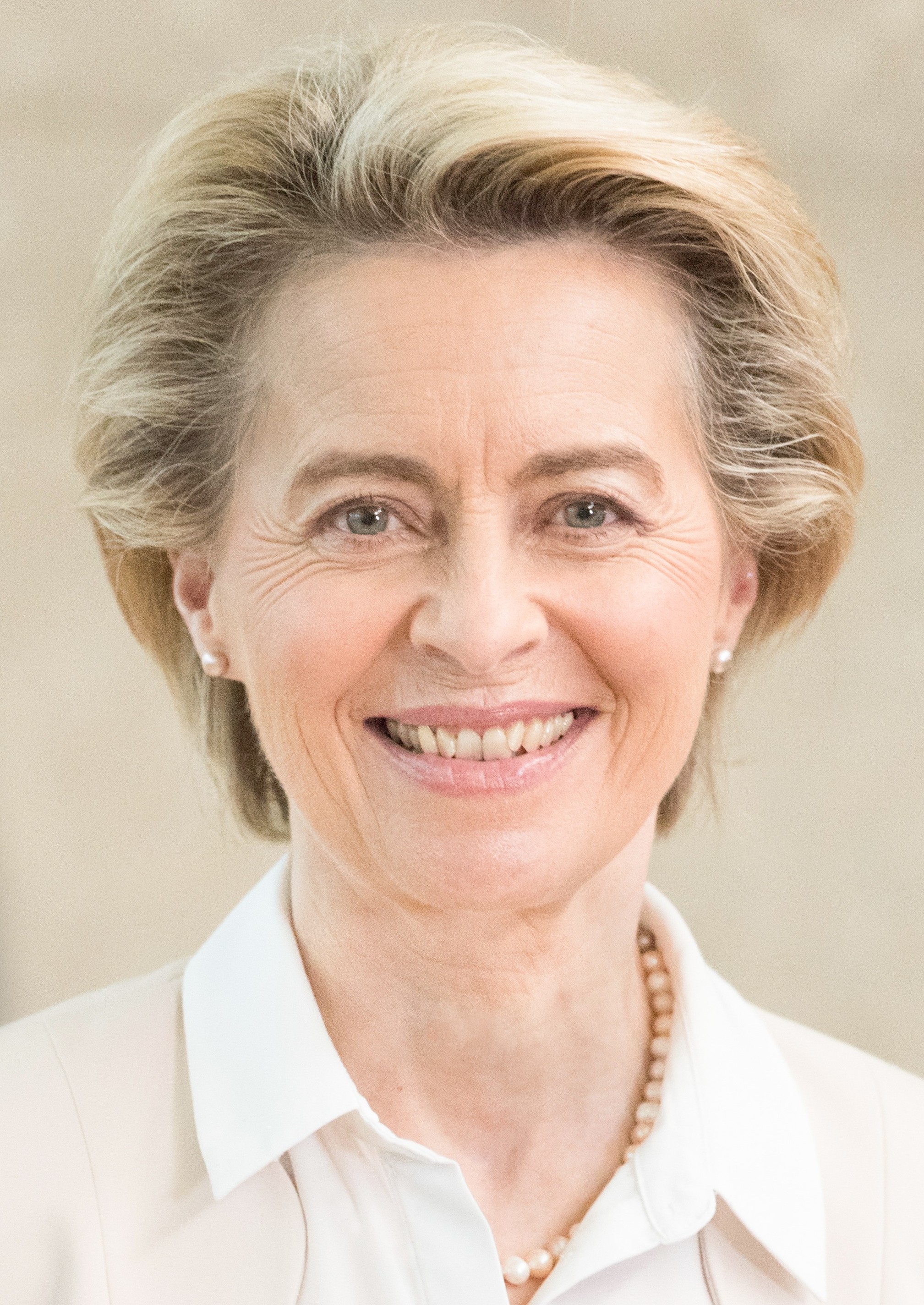 Ursula von der Leyen, przewodnicząca KE, omawia zgodność stanowisk w sprawie rosyjskiej ropy.