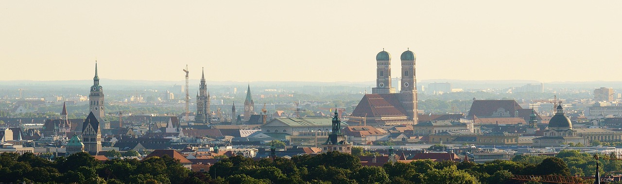 Panorama Monachium, miasto znane z wydarzeń w dzielnicy Lerchenau.