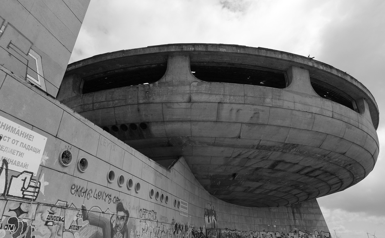 UFO w Australii? Tajemnicze znalezisko na pustyni budzi sensację!