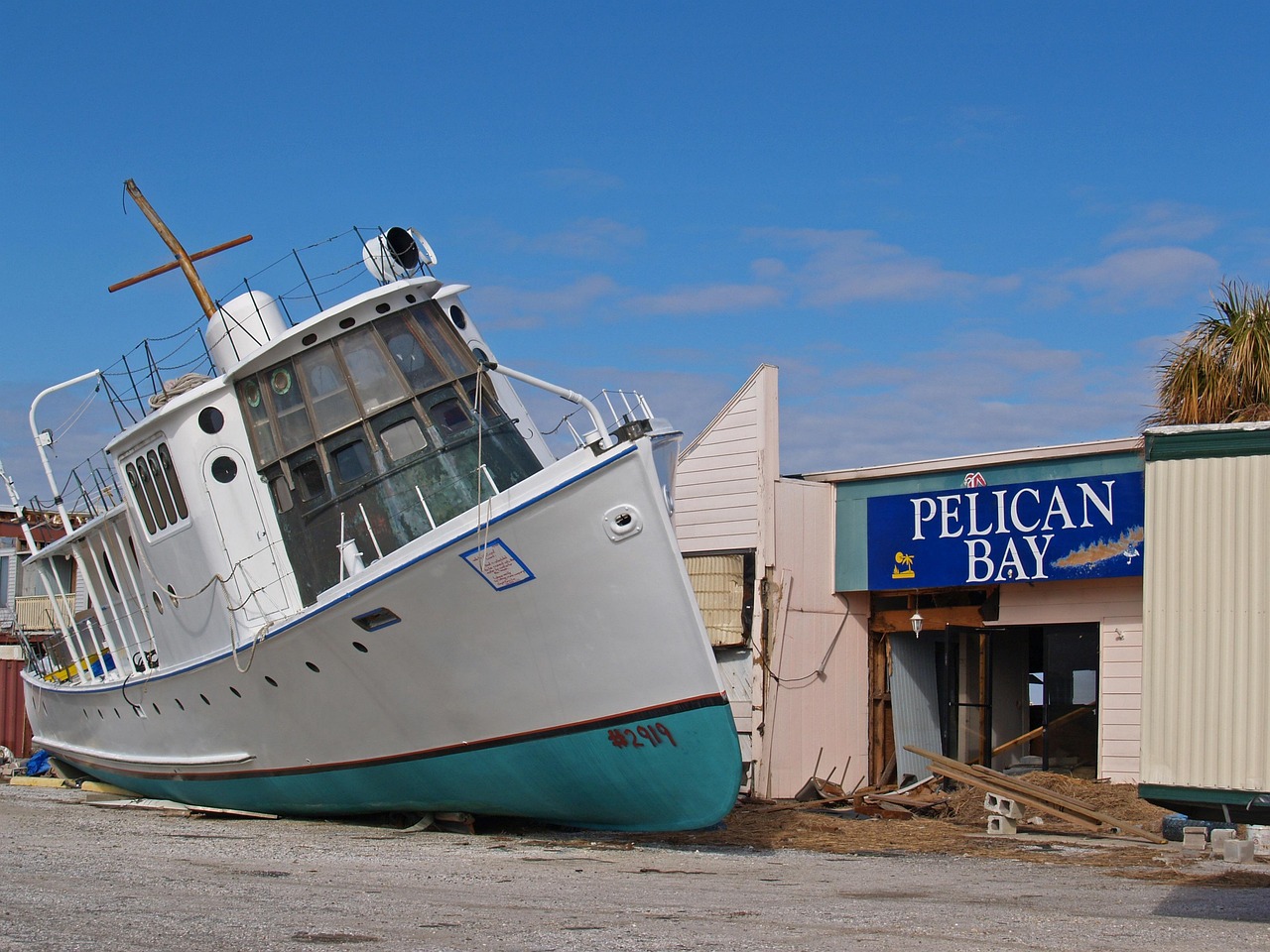 Huragan: Czym jest i dlaczego staje się coraz groźniejszy? Analiza eksperta