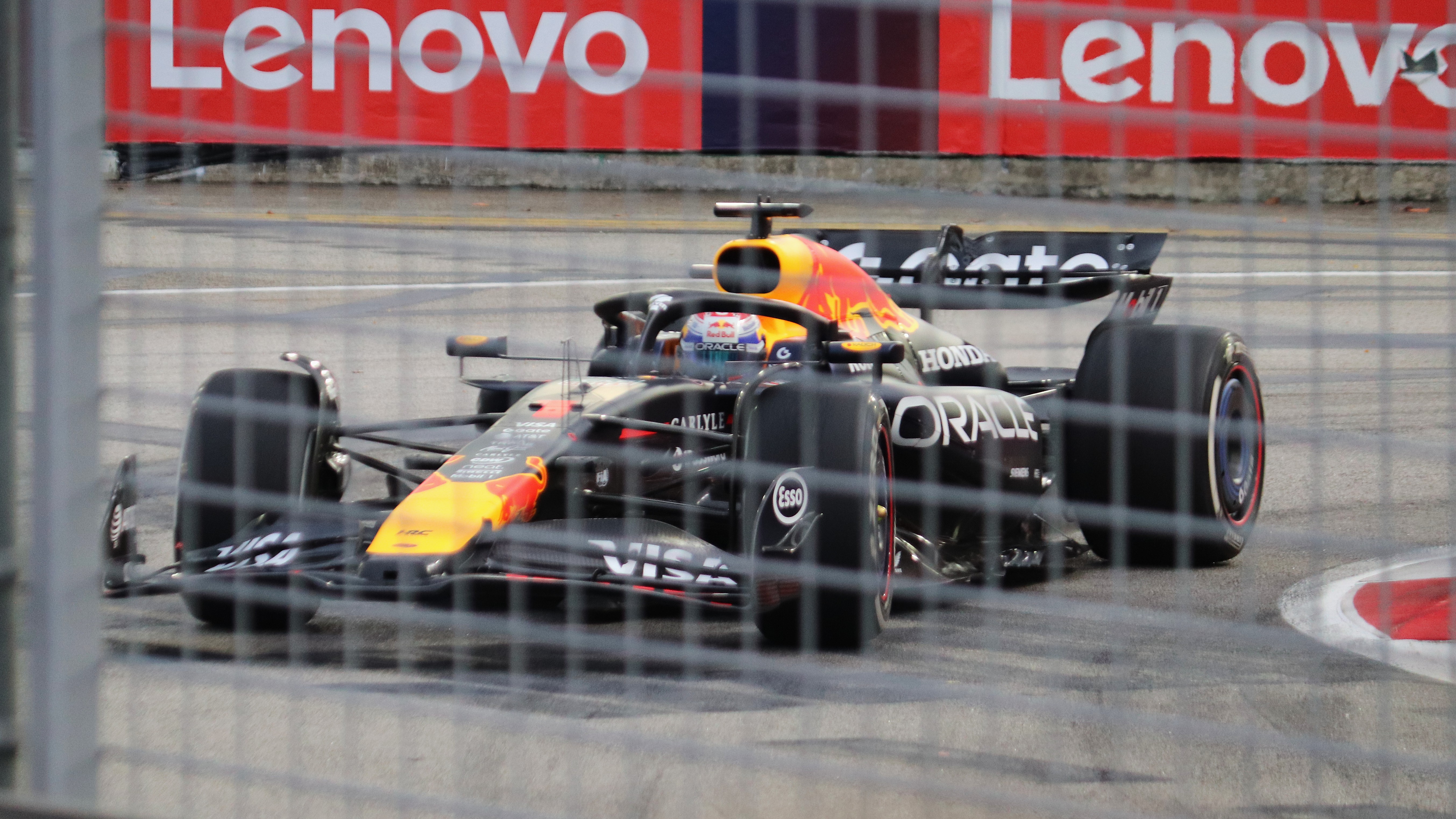 Verstappen znów na szczycie! Tytan F1 nie dał szans rywalom w Austin!