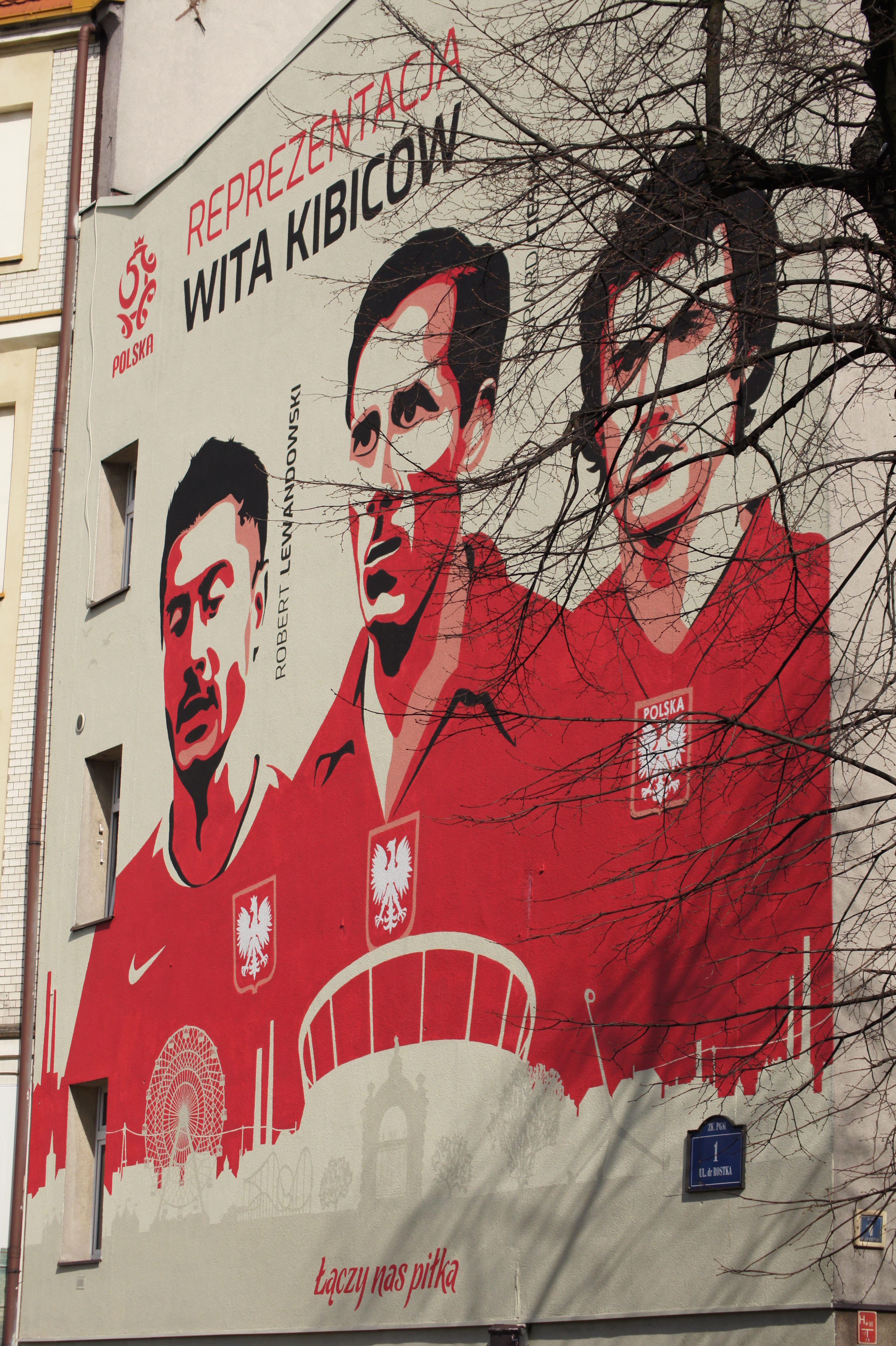 Usłyszał nazwisko „Lewandowski” i nie wahał się ani chwili. Potężne słowa legendy niosą się echem!