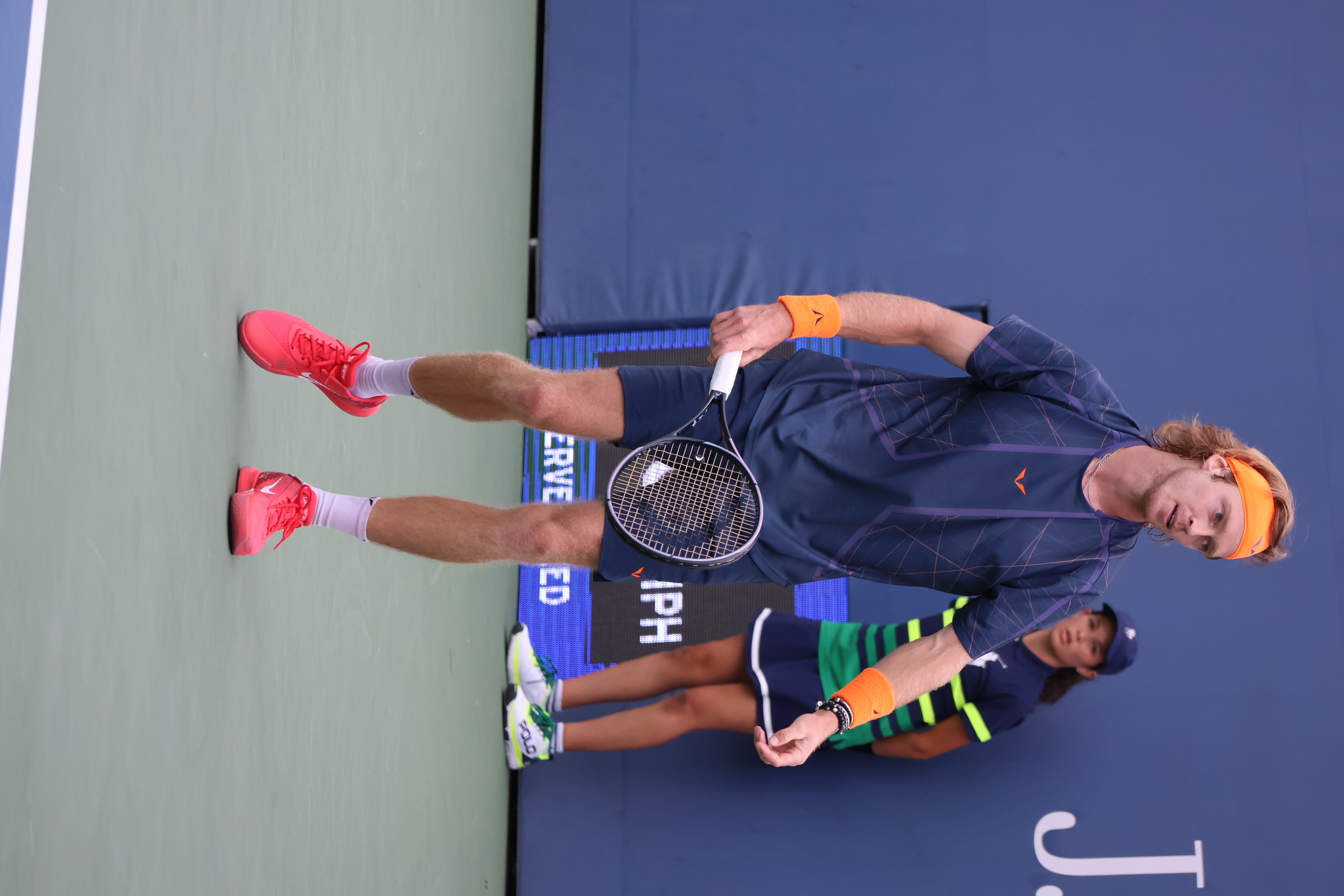 Rublow rozpala Paryż! Zwycięski start i wielkie oczekiwanie na Sinnera w Rolex Paris Masters!