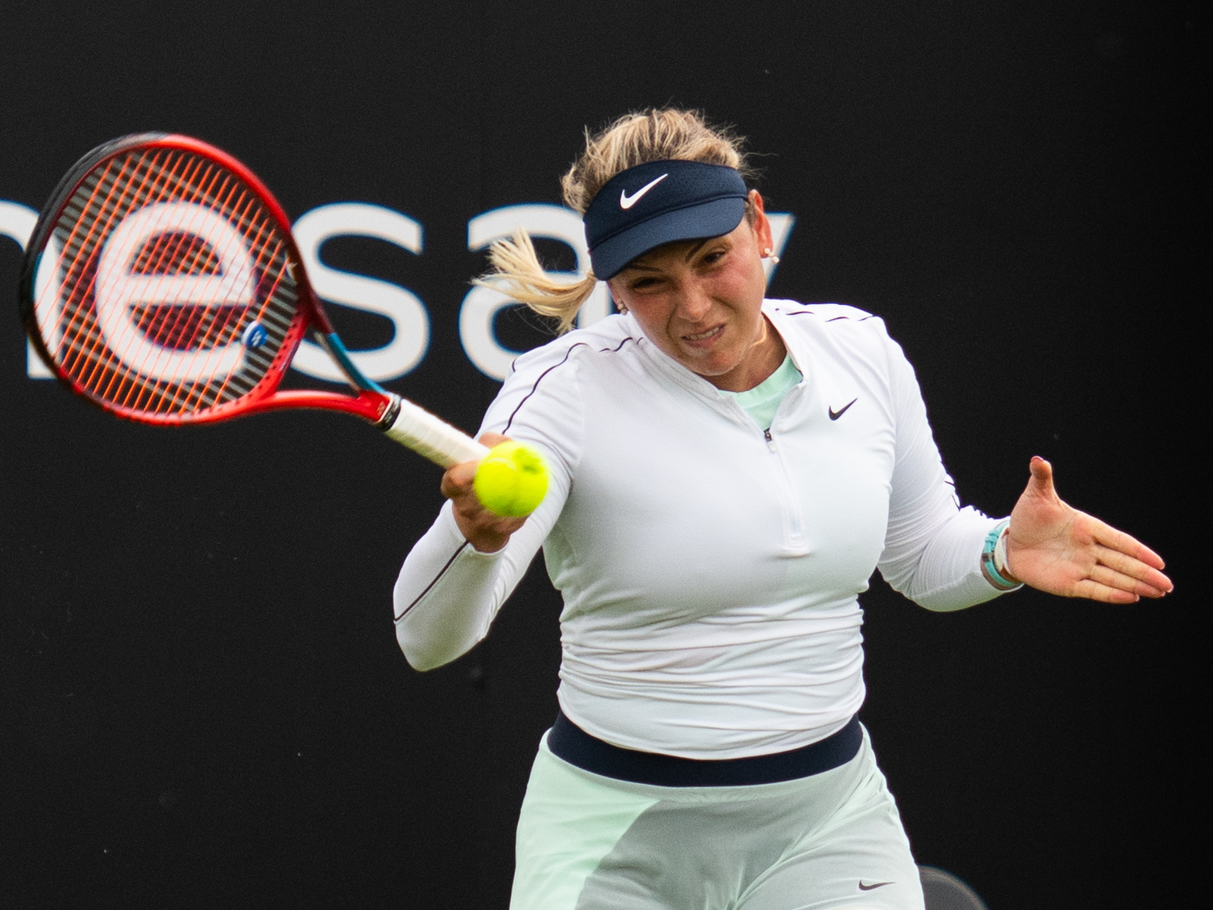Medalistka olimpijska na kolanach! Szokujący pogrom w Chennai i narodziny nowej gwiazdy.