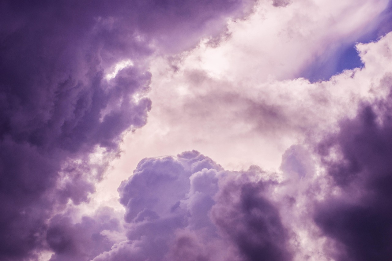 Wiele regionów Polski pod wodą? Analizujemy nadchodzące załamanie pogody