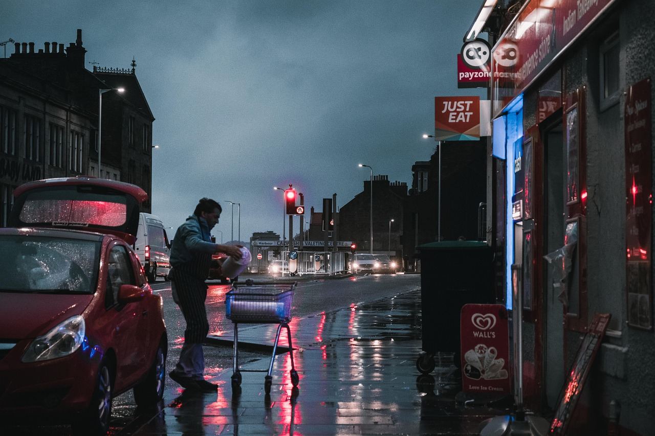 Zima 2024/2025: Czy czeka nas powrót mrozów? Analiza kluczowych zjawisk