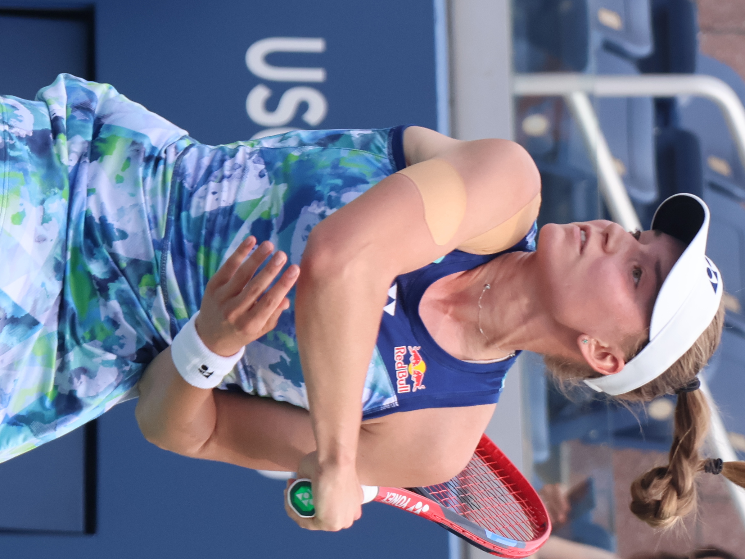 Głośno o geście Rybakiny! Tenisowy świat zamarł, gdy królowa odmówiła zdjęcia. Co kryje się za kulisami?