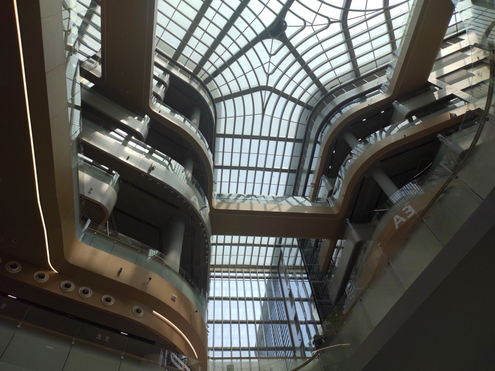 USA kontra Alibaba: Co dane wywiadowcze oznaczają dla inwestorów?