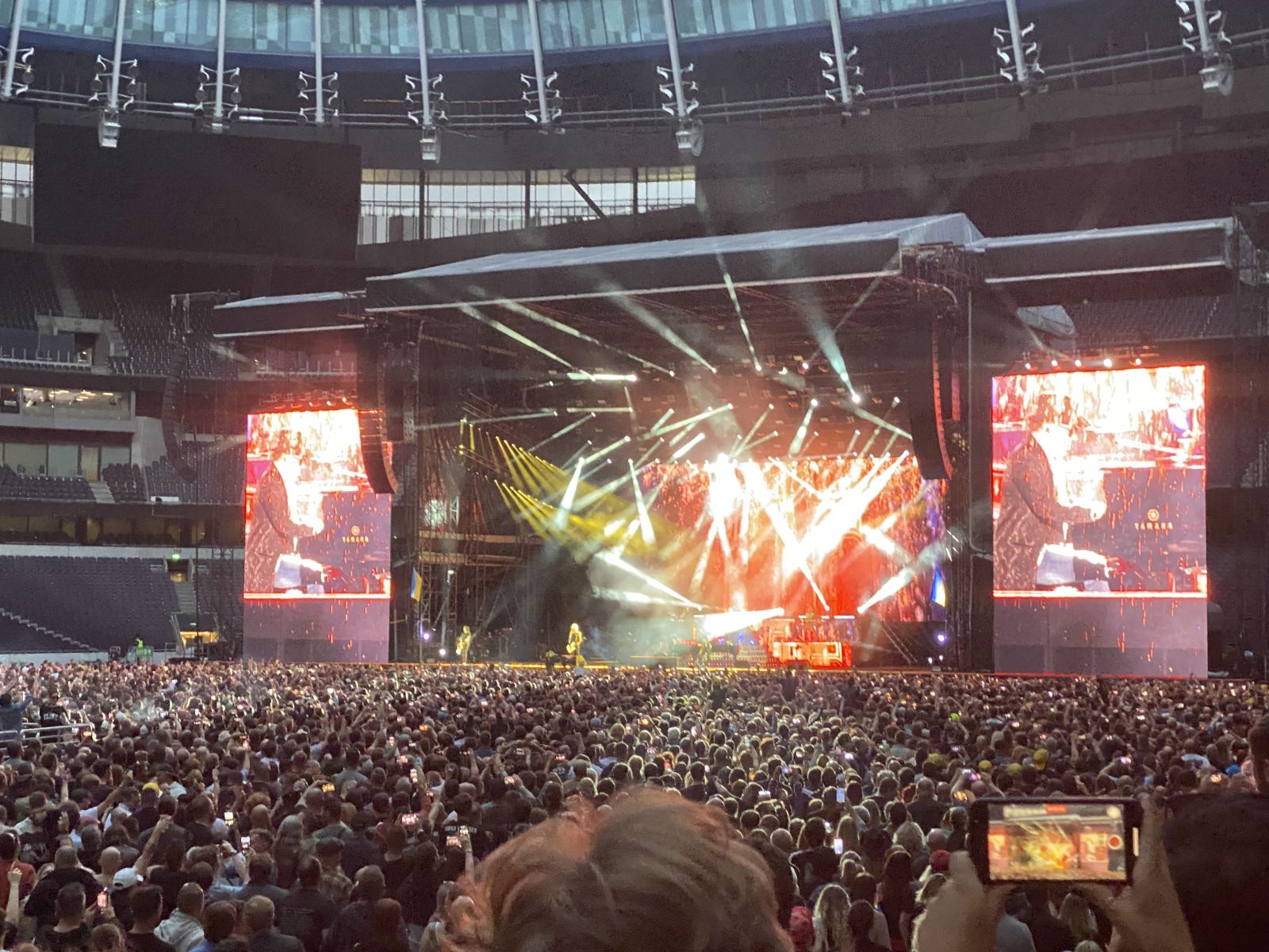 Guns N’ Roses w Polsce 2026! Czy jesteście gotowi na rockowe trzęsienie ziemi?