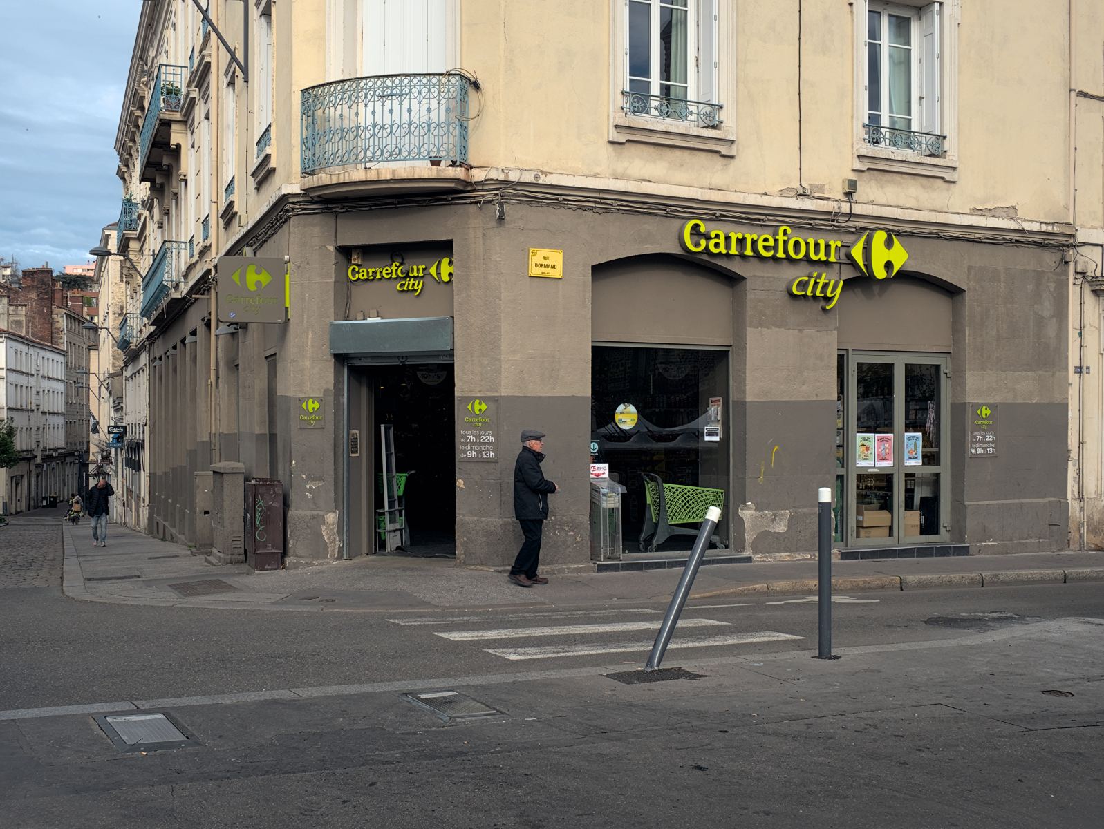 Rząd planuje przejęcie Carrefour? Analiza finansowa i strategiczne implikacje dla rynku