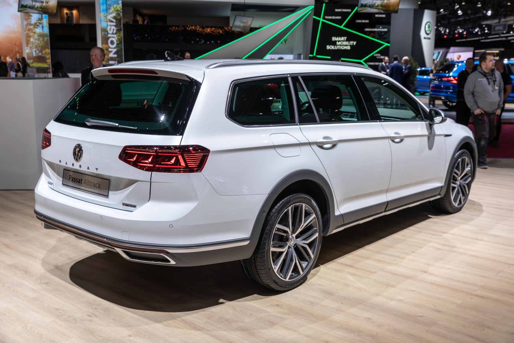 VW a rynek pojazdów dostawczych: Analiza inwestycji i strategii wobec chińskiej konkurencji