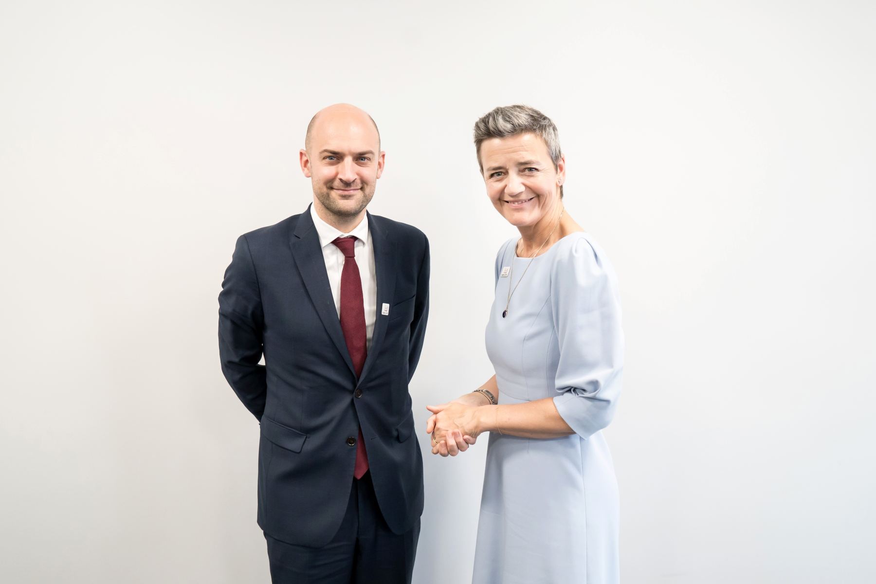 Francja a pokój w Ukrainie: Analiza dyplomatycznej strategii Paryża