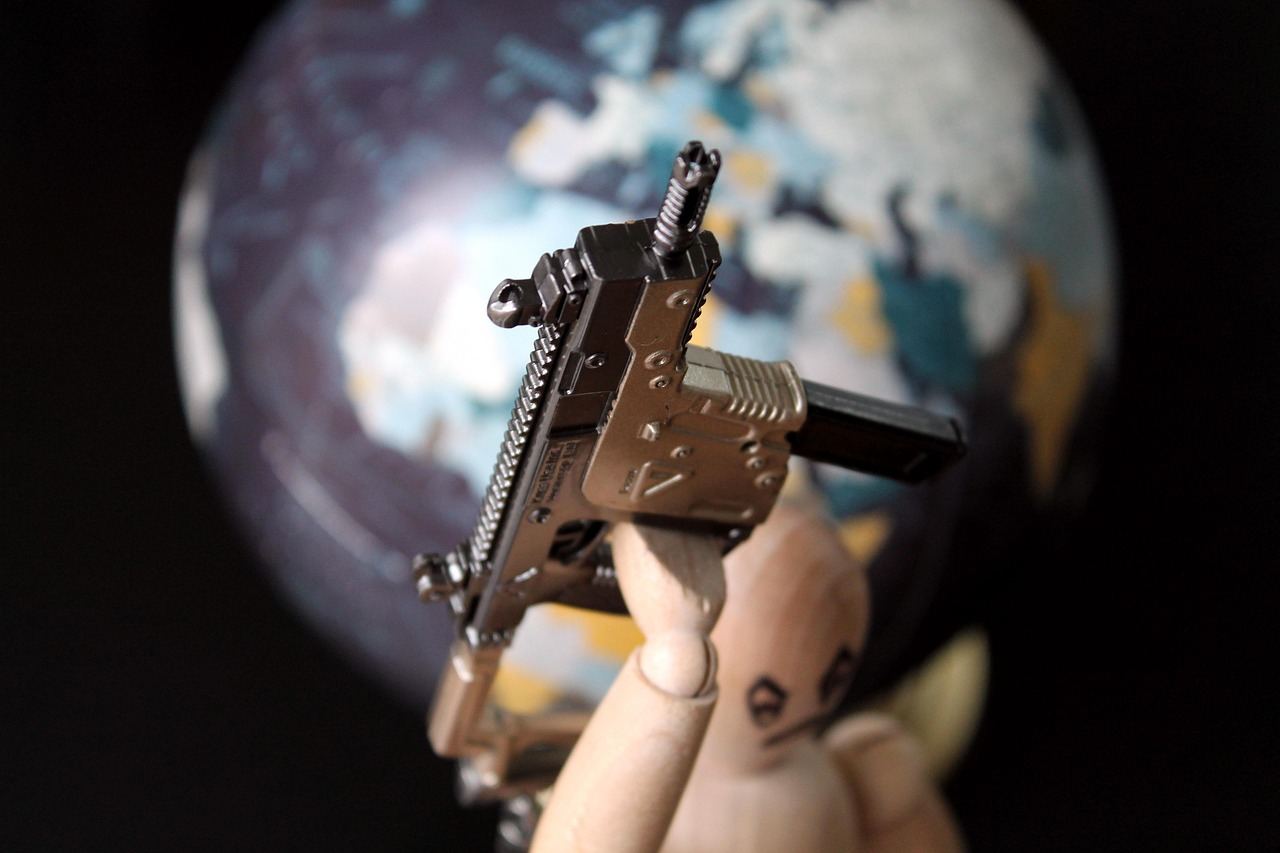 Terroryści na polskich torach: Analiza międzynarodowego śledztwa i tło wojny hybrydowej