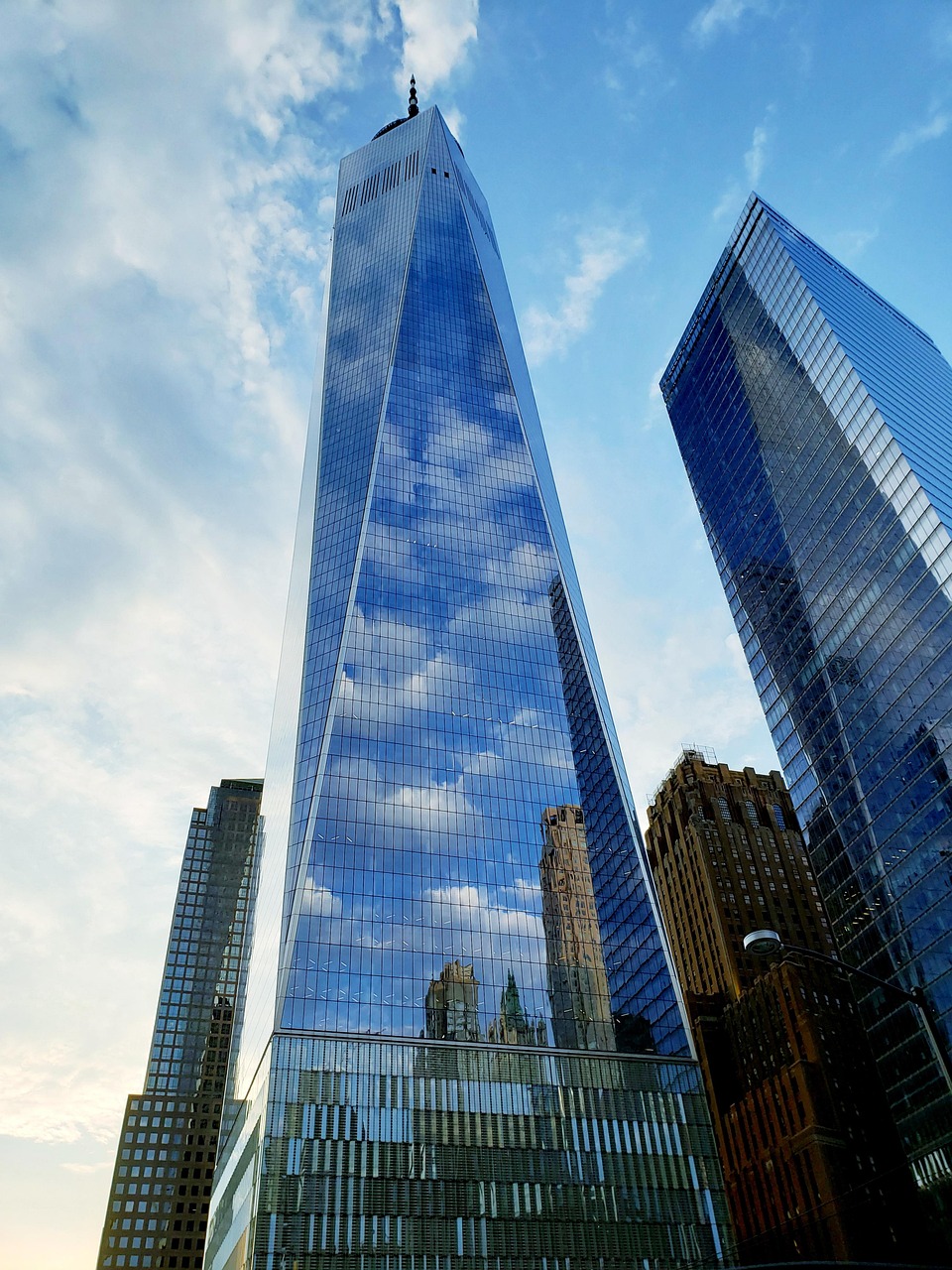 Co decyduje o losie Szymona Hołowni? Najnowsze informacje z ONZ