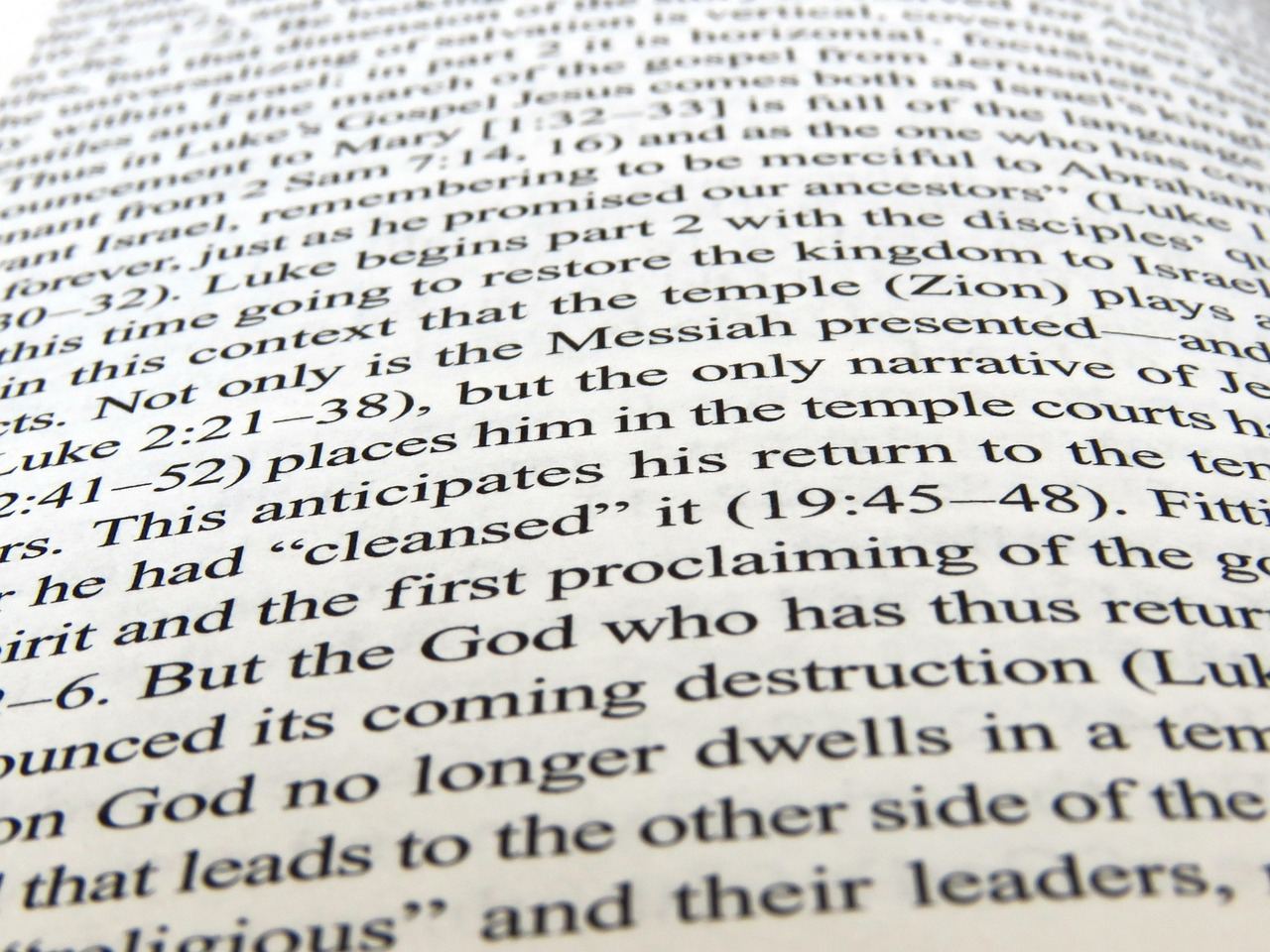 Błyskawiczny przewodnik po nowej ortografii: Czy jesteś gotowy na zmiany?