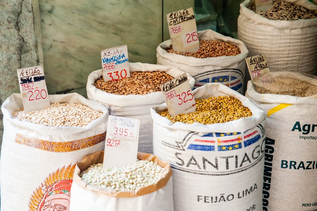 Analiza Protestów Rolników: Zagrożenia Umowy UE-Mercosur dla Europejskiego Rolnictwa