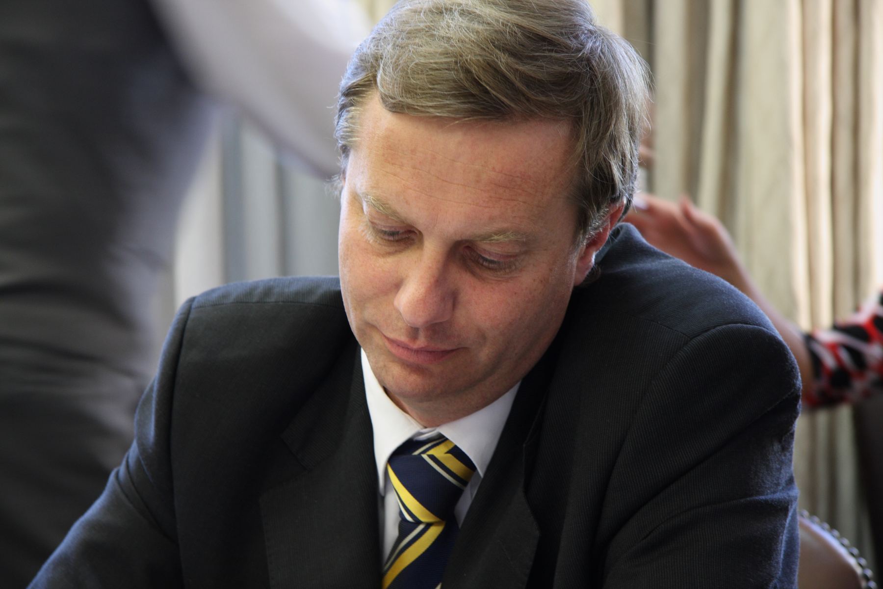 Chile skręca w prawo: Jose Antonio Kast wygrywa wybory prezydenckie. Analiza zwycięstwa skrajnej prawicy.