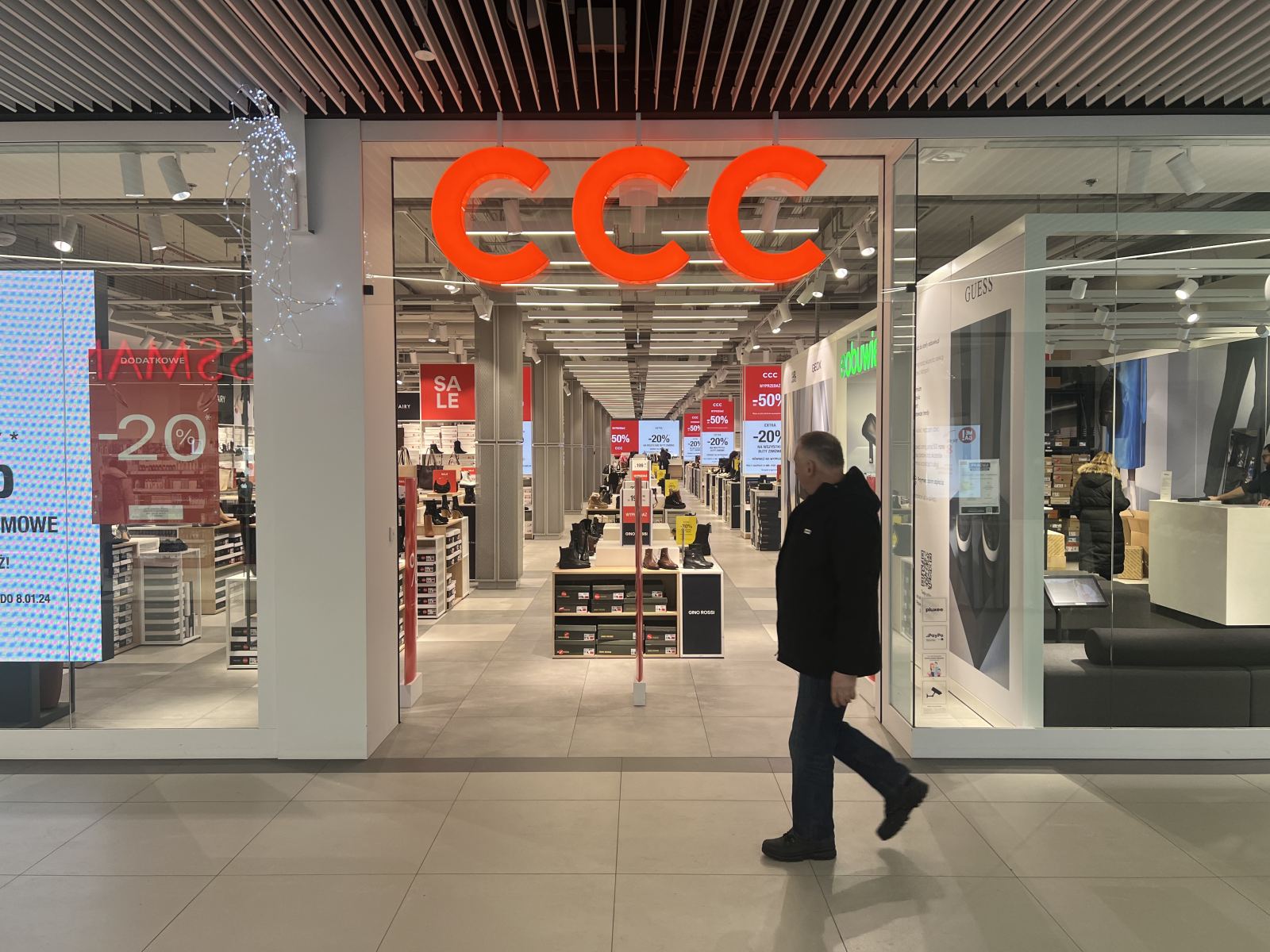 Skup Akcji CCC: Analiza Wniosków Akcjonariuszy i Perspektywy Rynkowe