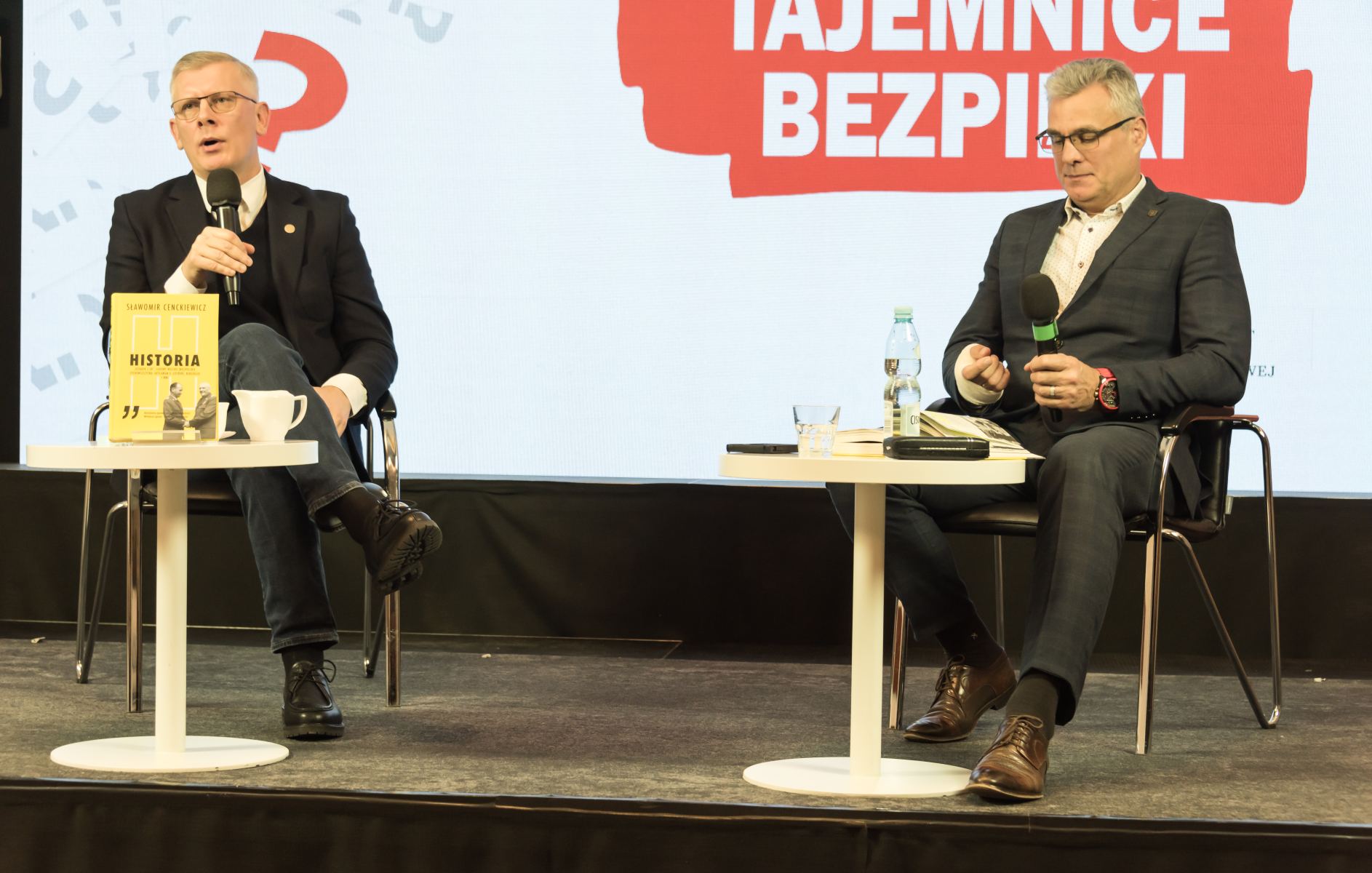 Burza wokół Sławomira Cenckiewicza: Ujawnienie informacji medycznych i oskarżenia o naruszenie procedur bezpieczeństwa