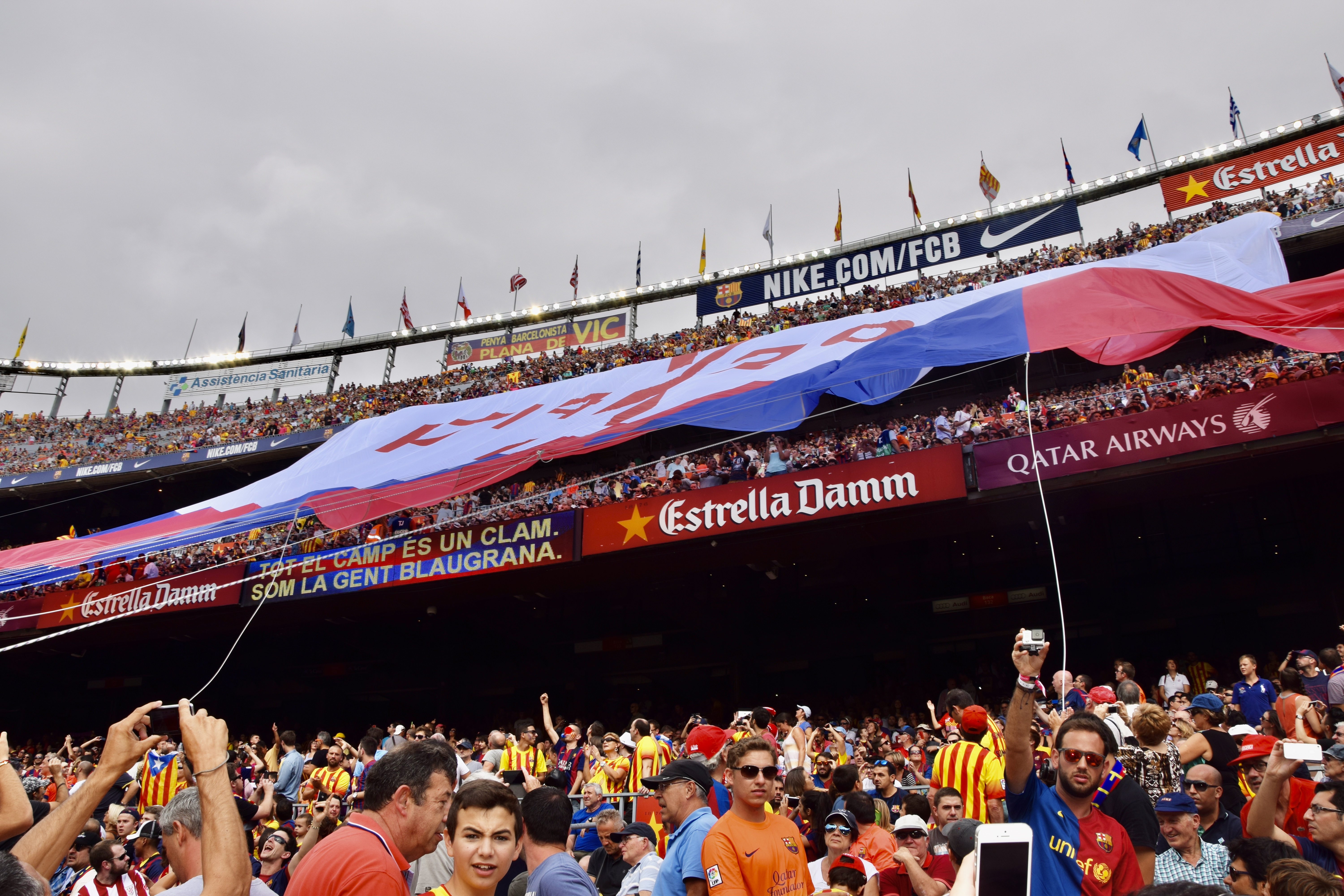 Puchar Króla: Męczarnie Barcelony z trzecioligowcem! Rykoszet dał awans