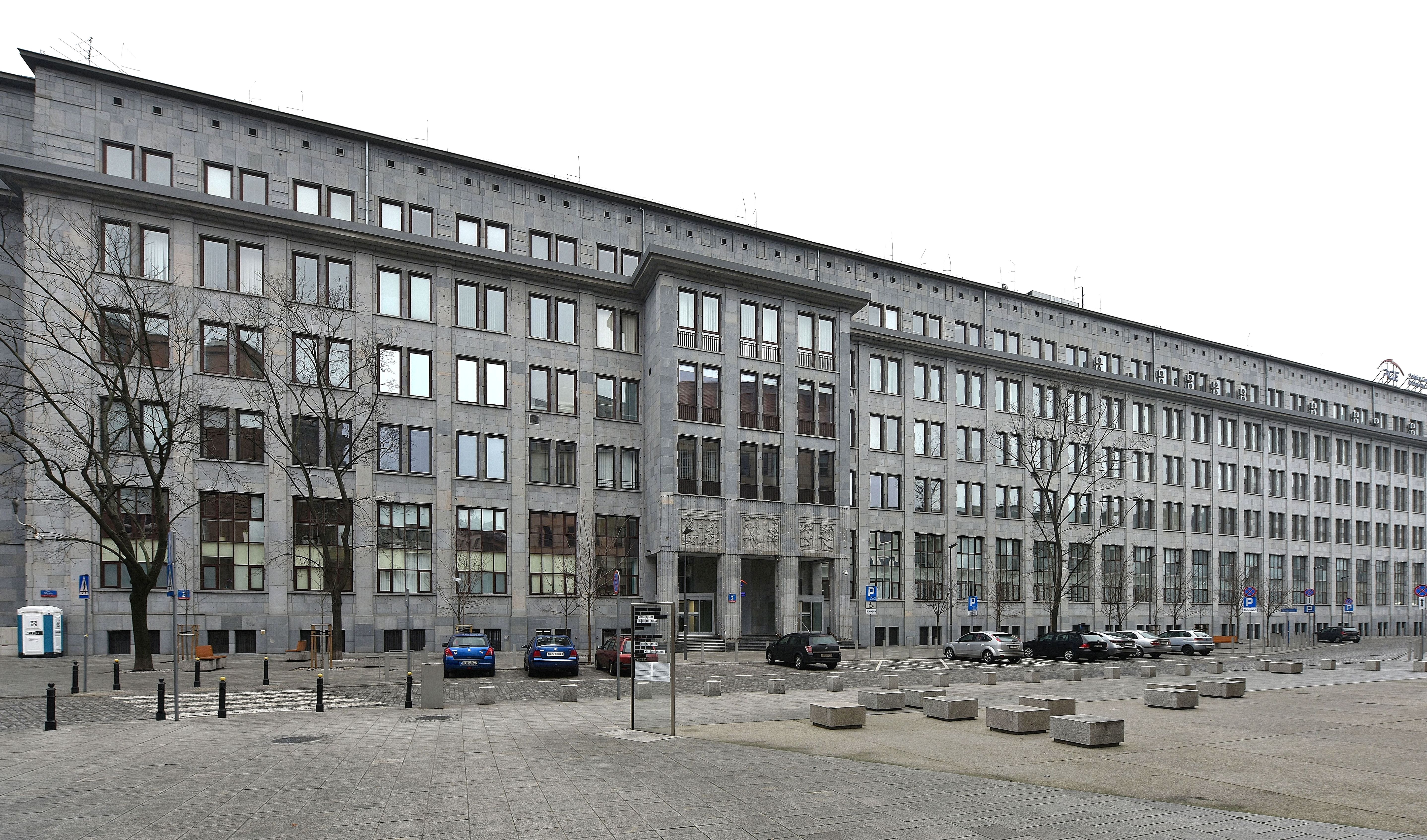 PGE prognozuje 560 mln zł straty w segmencie Obrót w związku z nowymi taryfami