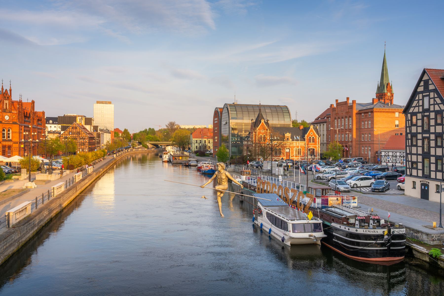 Bydgoszcz: Szczegółowa prognoza pogody na 19 grudnia 2025 roku i perspektywy na najbliższe tygodnie