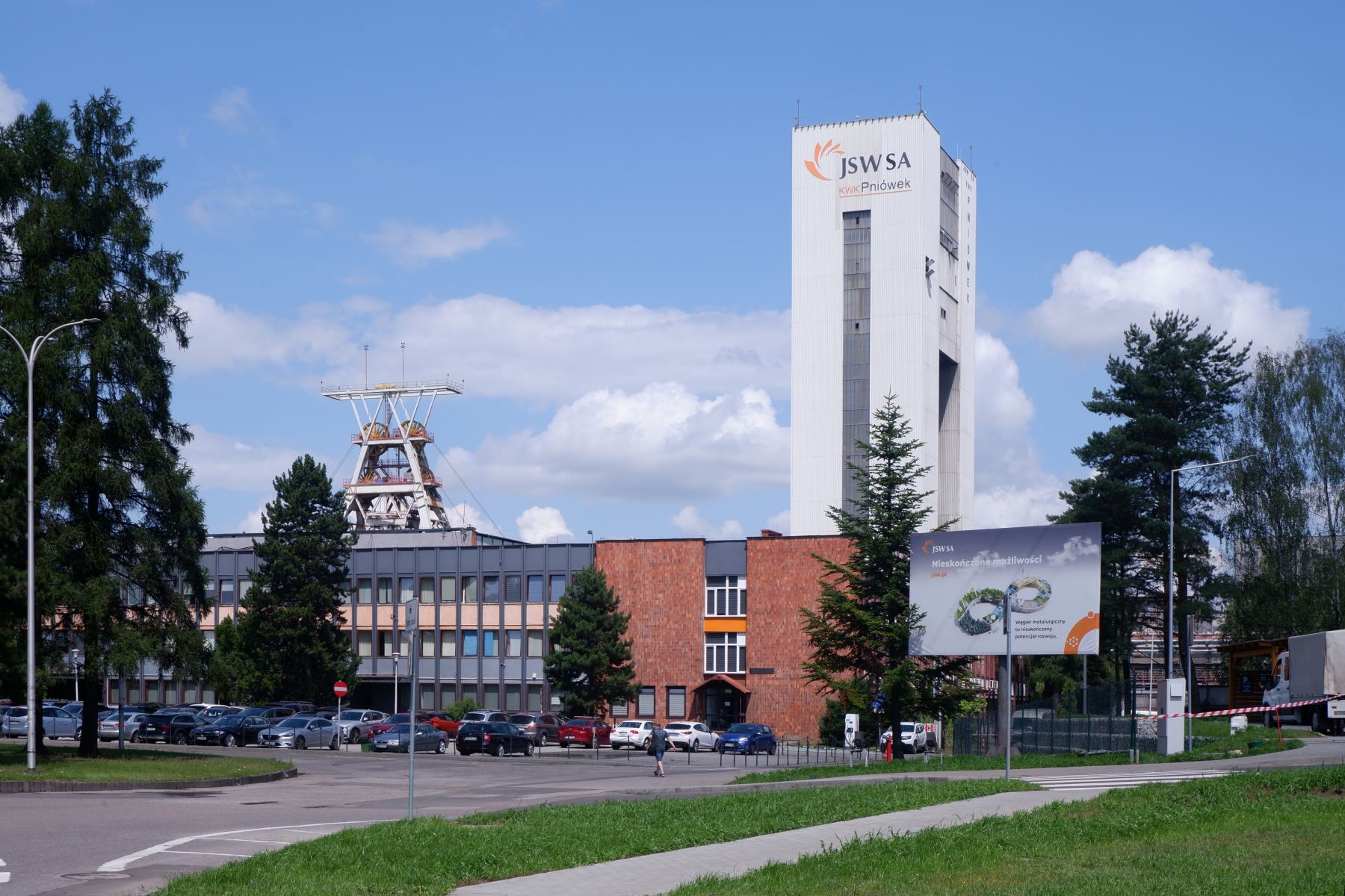 Dramat w “Pniówku”: Śmierć dwóch górników w wyniku wyrzutu metanu