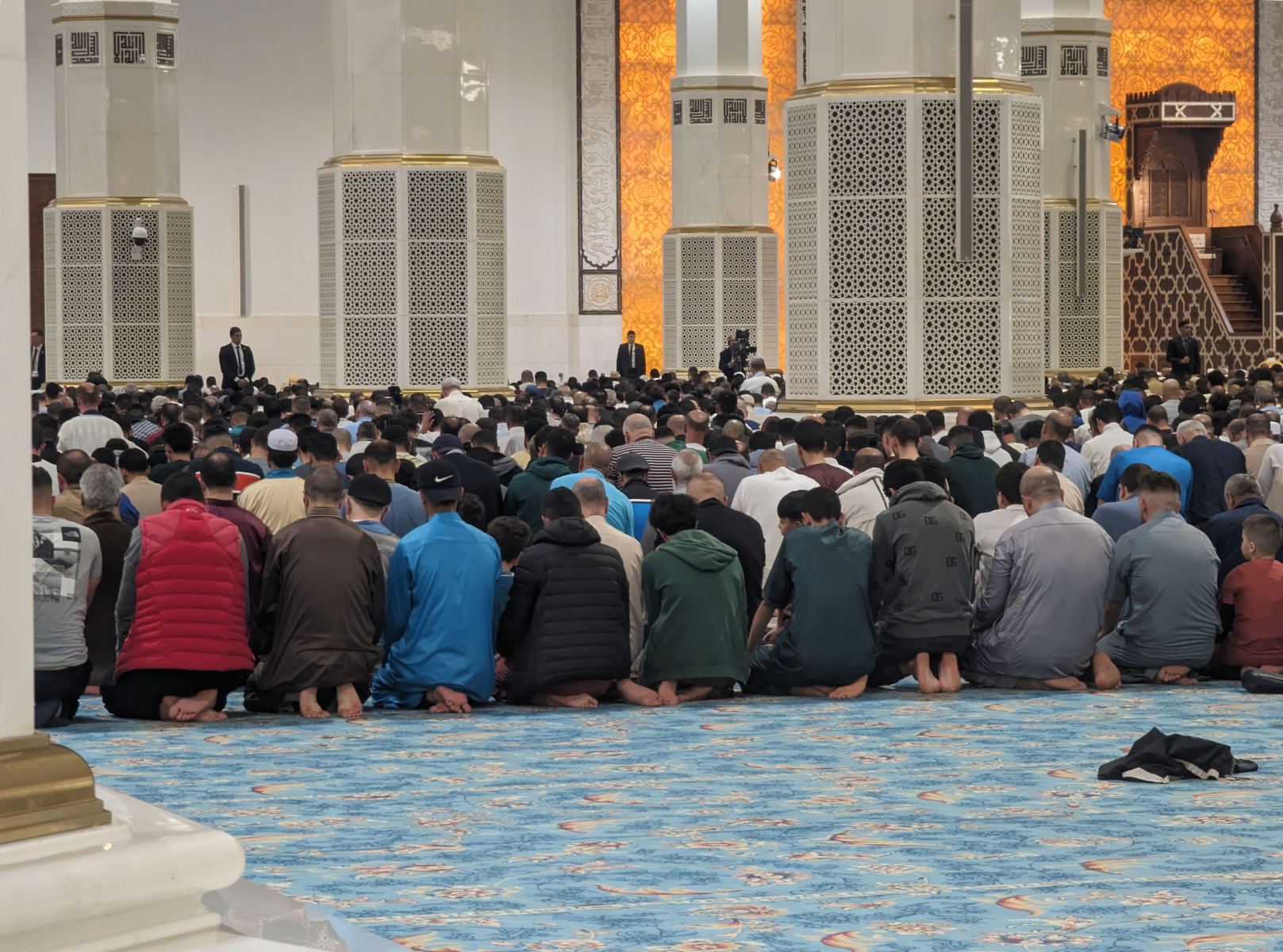 Algieria żąda przeprosin i odszkodowań od Francji: eskalacja napięcia dyplomatycznego