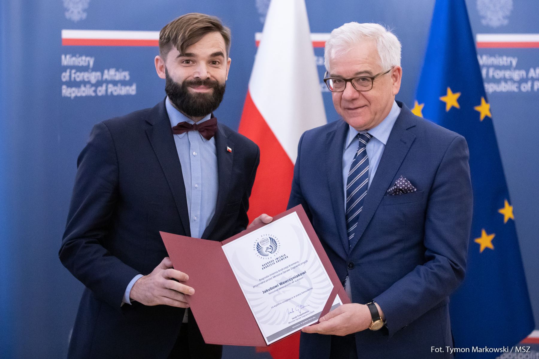 Jakub Wawrzyniak szczerze o traumatycznych spotkaniach: “Siedziałem i ryczałem” – Były reprezentant Polski opowiedział o emocjach, które go przytłoczyły