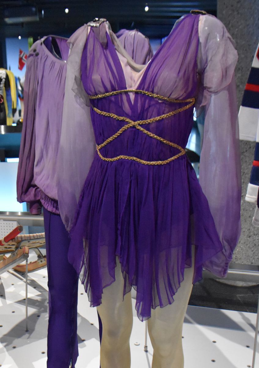 Torvill i Dean Awansowani! Legendarni łyżwiarze odznaczeni przez Królową