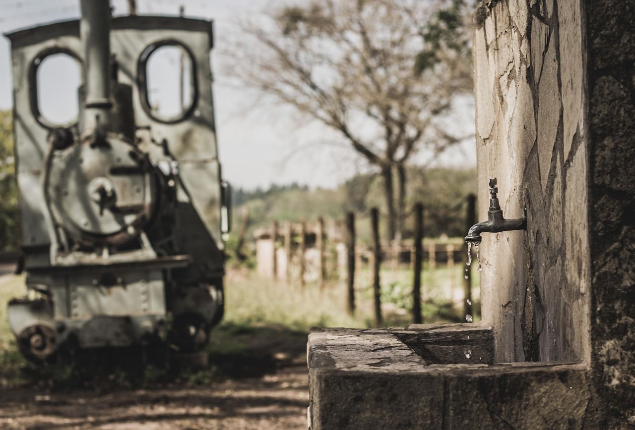 PRL w Pigułce: Czy Pamiętasz Czasy Dawne? Rewolucyjny quiz. Zaskakuje!