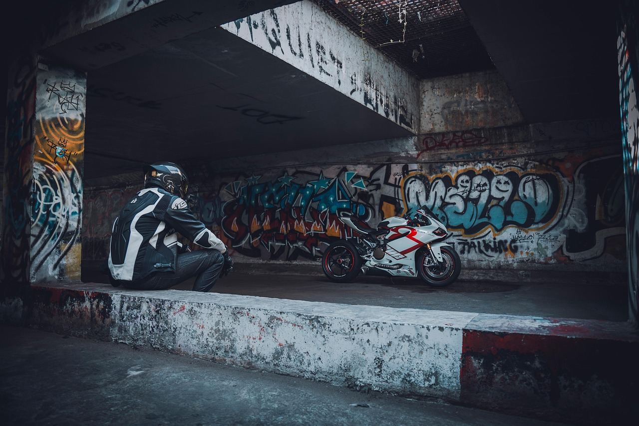 Śmiertelny wypadek motocyklisty w tunelu pod Rondem Grunwaldzkim w Krakowie