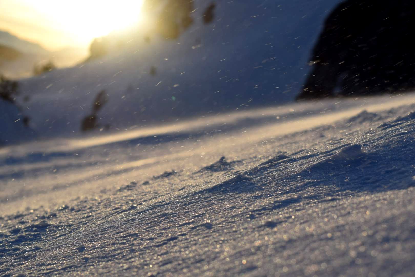 Szwajcarska tragedia sylwestrowa: Analiza pożaru w Crans-Montana