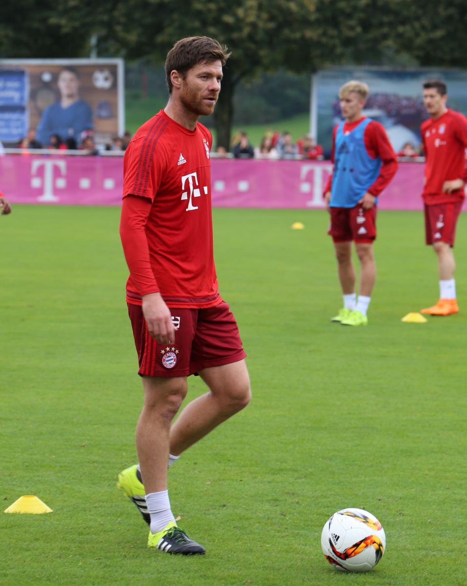 Xabi Alonso na rozdrożu: Dwa mecze zadecydują o przyszłości trenera Realu Madryt