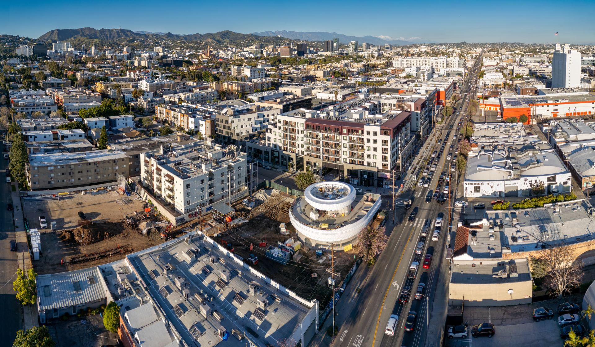 Tesla Diner: Analiza upadku innowacji w gastronomii