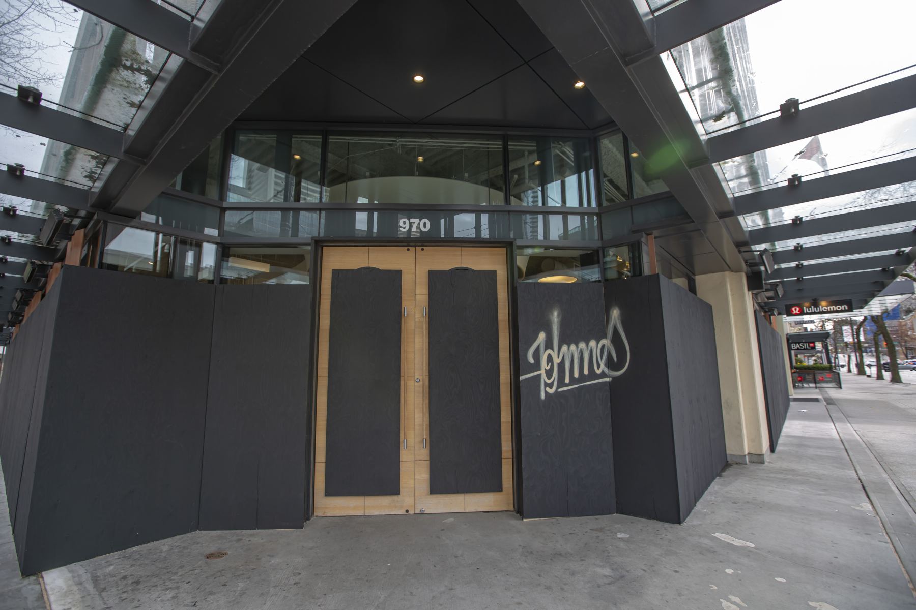 Lululemon Rozszerza Działalność: Kultowa Marka Wchodzi na Polski Rynek w 2026 Roku