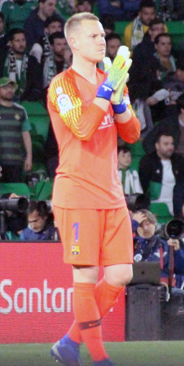 Dramat ter Stegena w Arabii Saudyjskiej! Kontuzja bramkarza Barcelony wyklucza go z Superpucharu