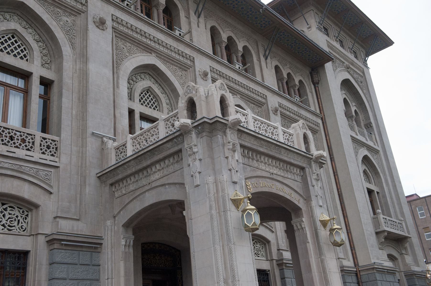 Liga Mistrzów: Ziraat Bankasi Ankara triumfuje, a Tomasz Fornal błyszczy w roli lidera!