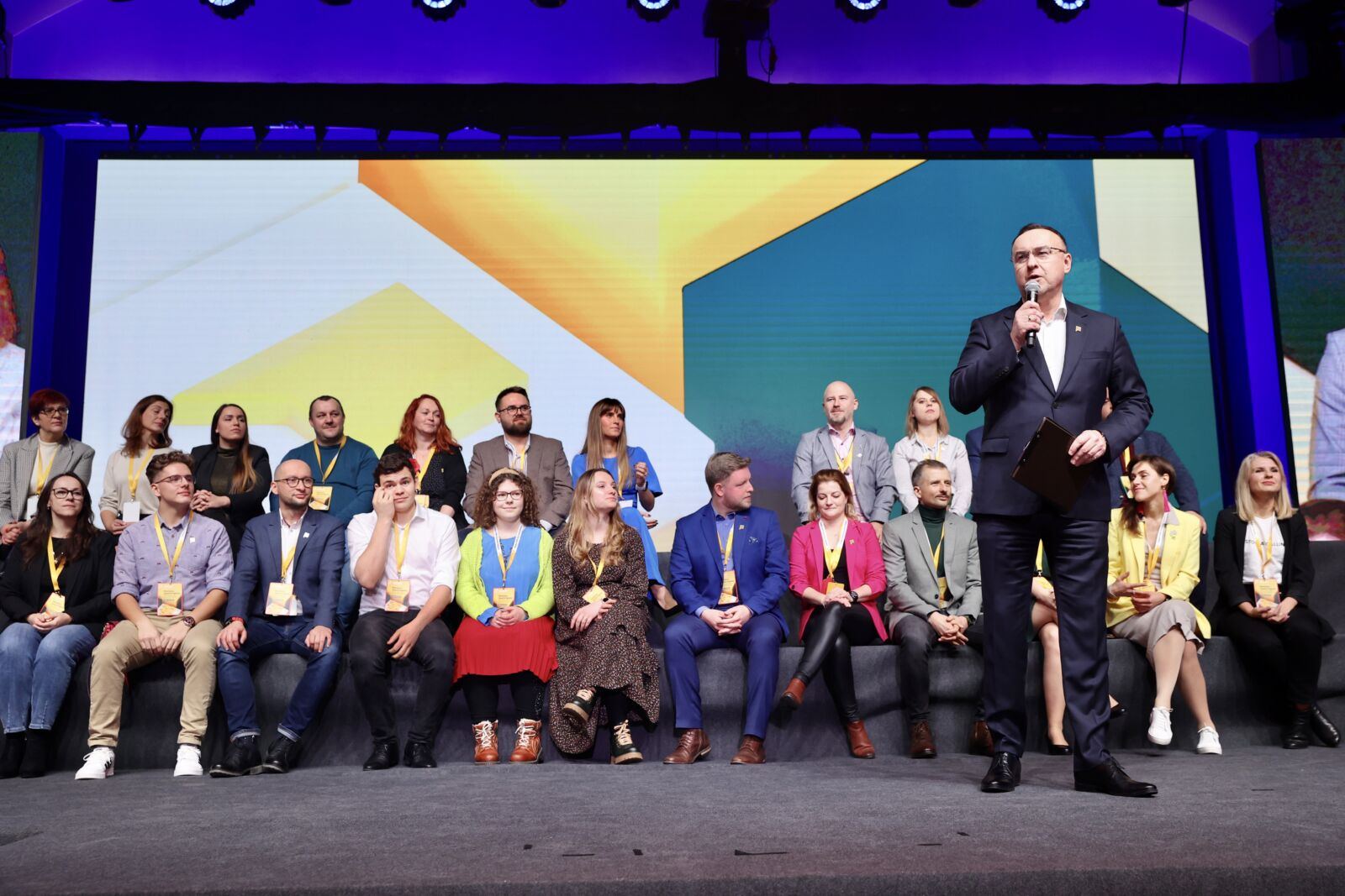 Polska 2050: Wybory w Polsce 2050 – tragikomedia zagrażająca stabilności rządu