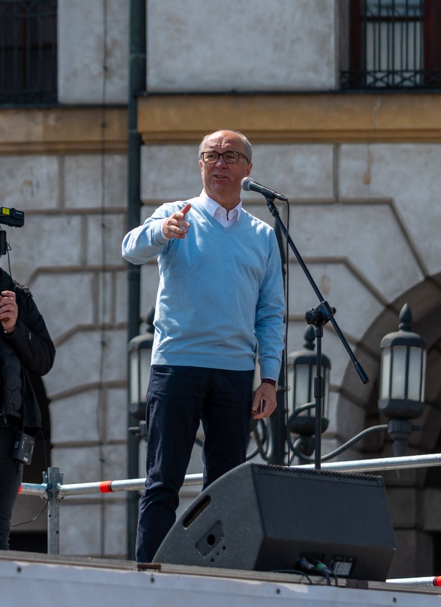 Włodzimierz Czarzasty rozpoczyna nową erę w relacjach polsko-niemieckich? Pierwsza zagraniczna wizyta marszałka Sejmu