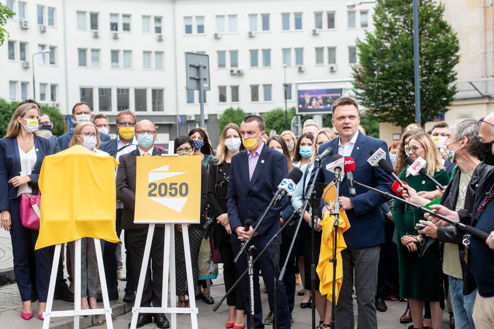 Kryzys Przywództwa w Polsce 2050: Rada Krajowa Rozważa Powtórzenie Wyborów