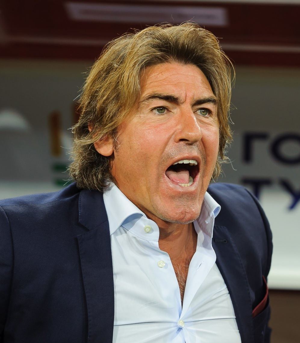 Ricardo Sa Pinto pozostaje w Iranie mimo kryzysu – Dramatyczna decyzja trenera!