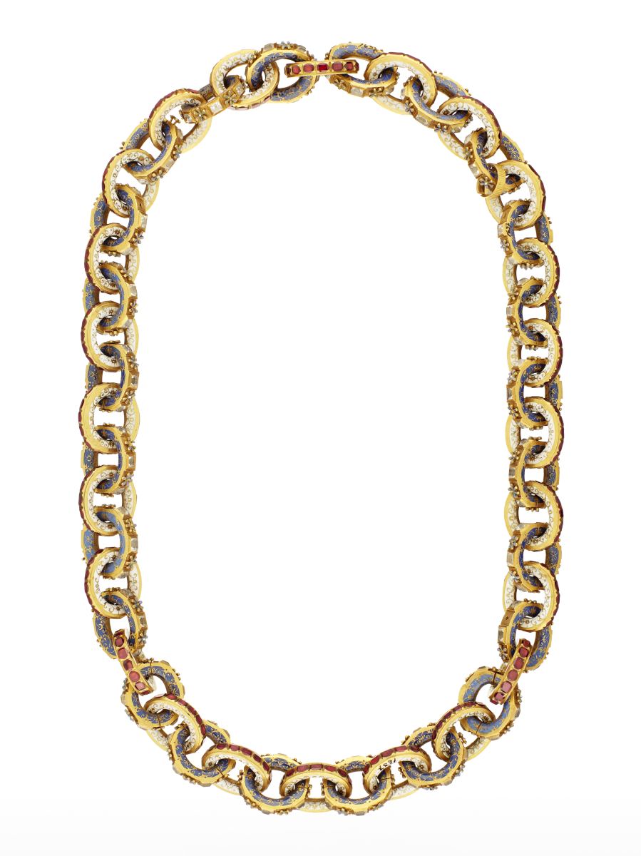 Analiza Trendów Inwestycyjnych: Wzrost Ceny Złota i Dywersyfikacja Portfeli na Wall Street