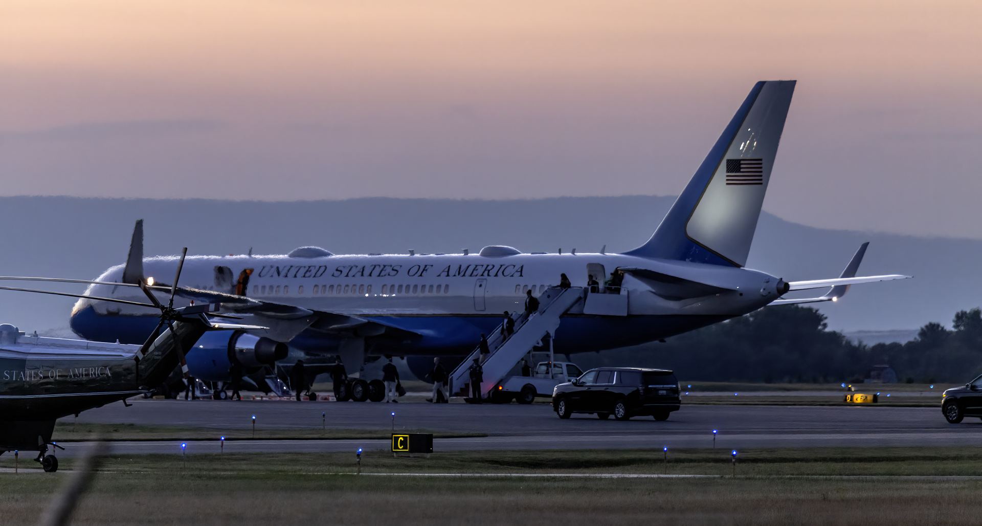 Awaryjne Lądowanie Air Force One: Symptom Starzejącej się Floty i Opóźnień w Programie Wymiany