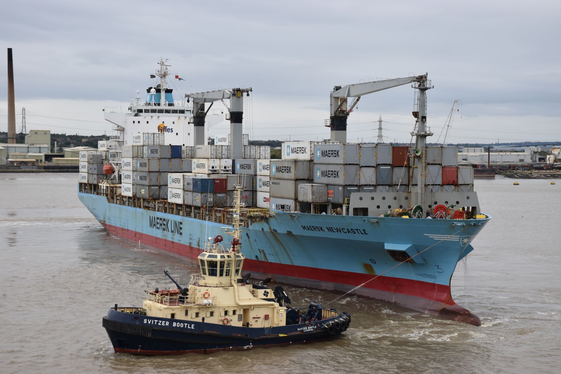 Maersk: Transformacja i Adaptacja w Globalnym Krajobrazie Logistycznym – Analiza 2016-2026