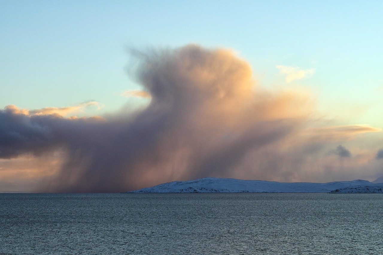 Bałtycki sztorm i ekstremalny mróz paraliżują ruch promów – raport sytuacyjny
