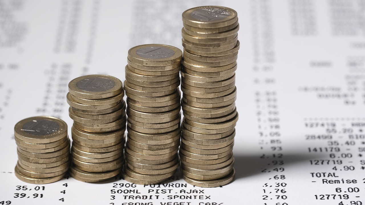 Analiza Proponowanej Zmiany Progu Podatkowego PIT: Wpływ na Gospodarkę i Finanse Osobiste