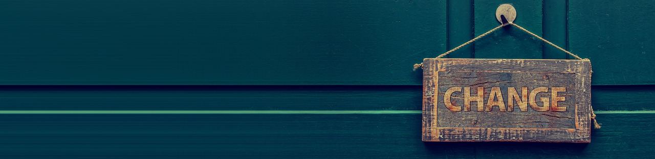 Rząd Tuska kontynuuje deregulację – kolejna faza reform systemowych w Polsce