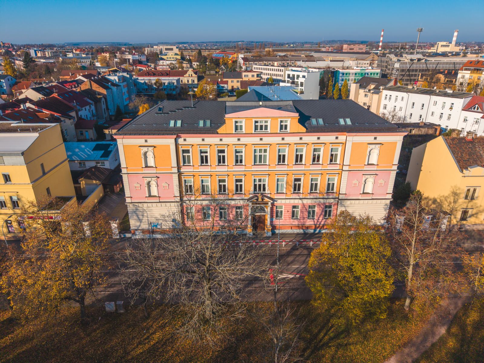 ZUS Rozpatruje Wnioski o Potwierdzenie Stażu Pracy – Co to Oznacza dla Pracowników i Pracodawców?