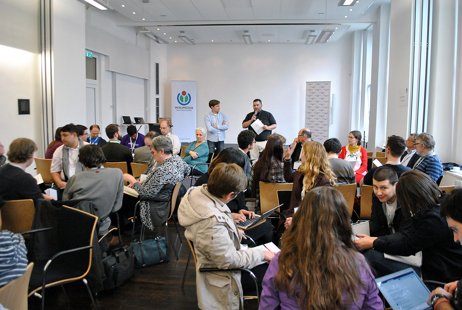 Polska Ku Suwerenności Cyfrowej: COI Rusza z Rządowym Pakietem Biurowym i E-Dziennikiem